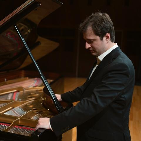 Kenny Broberg w Piano